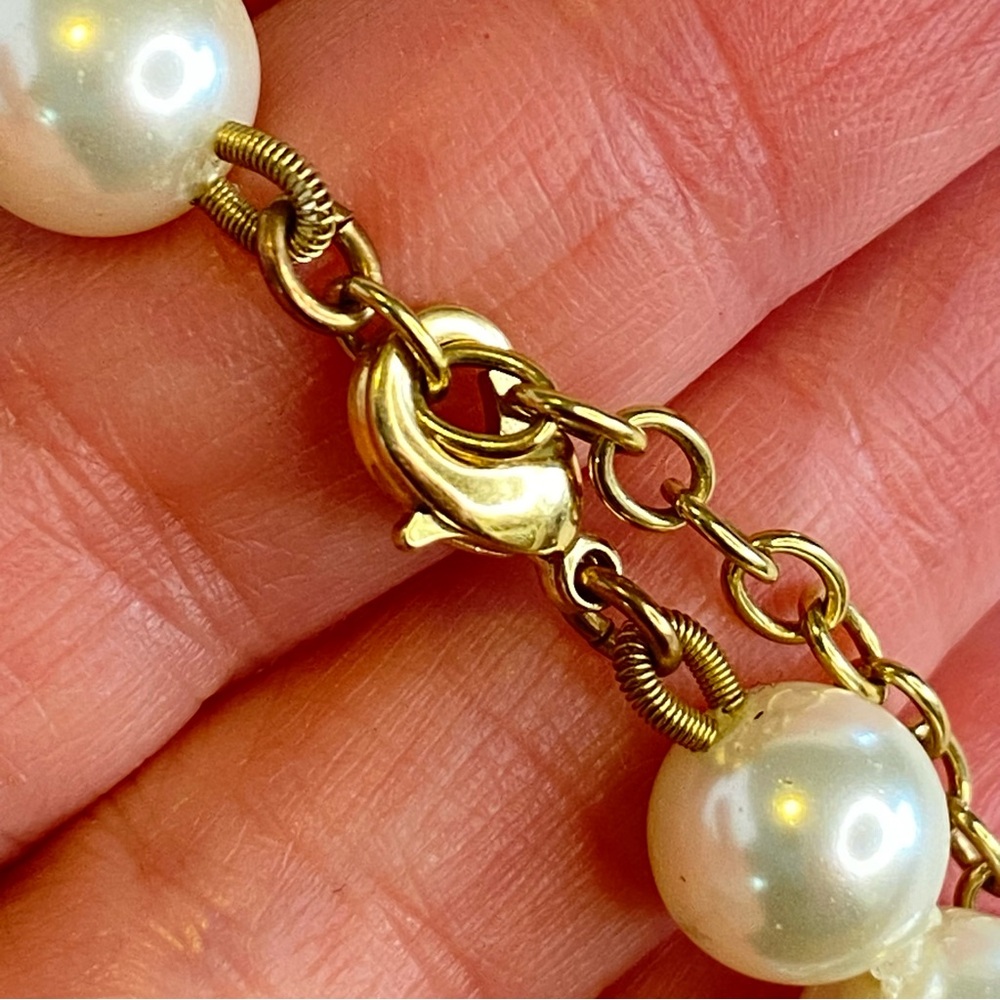 Hand Knotted Faux Pearl Glass Bead Necklace Gold Tone Clasp Adjustable Ivory - Picture 8 of 11